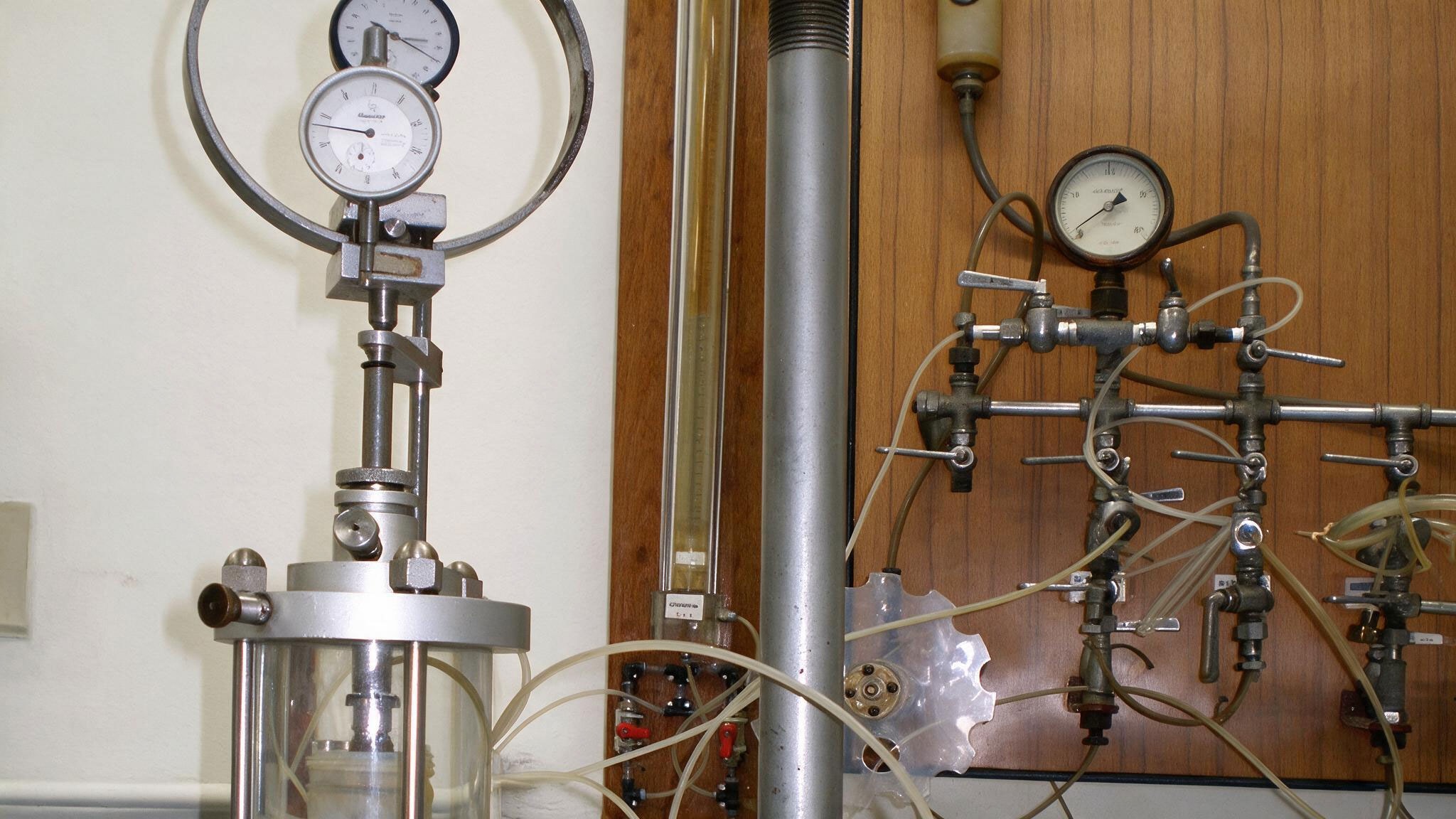 img-projeto-investigacoes-geotecnicas-e-instrumentacao-laboratorio-05-website-geomecanica-01a