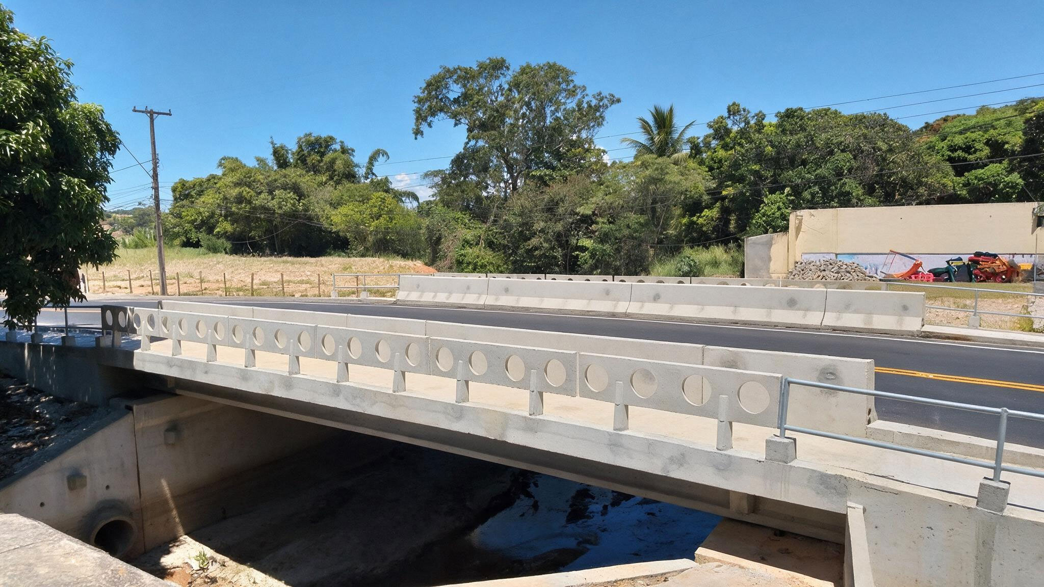 img-projeto-obras-de-arte-especiais-carapebus-08-website-geomecanica-01a