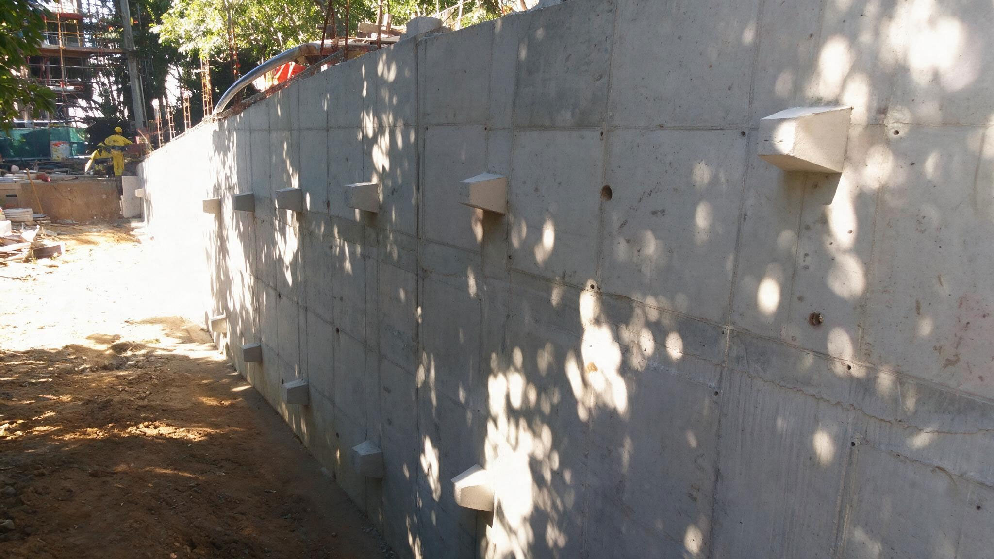 img-projeto-obras-emergenciais-de-contencao-de-encosta-em-varios-pontos-da-estrada-das-canoas-03-website-geomecanica-01a