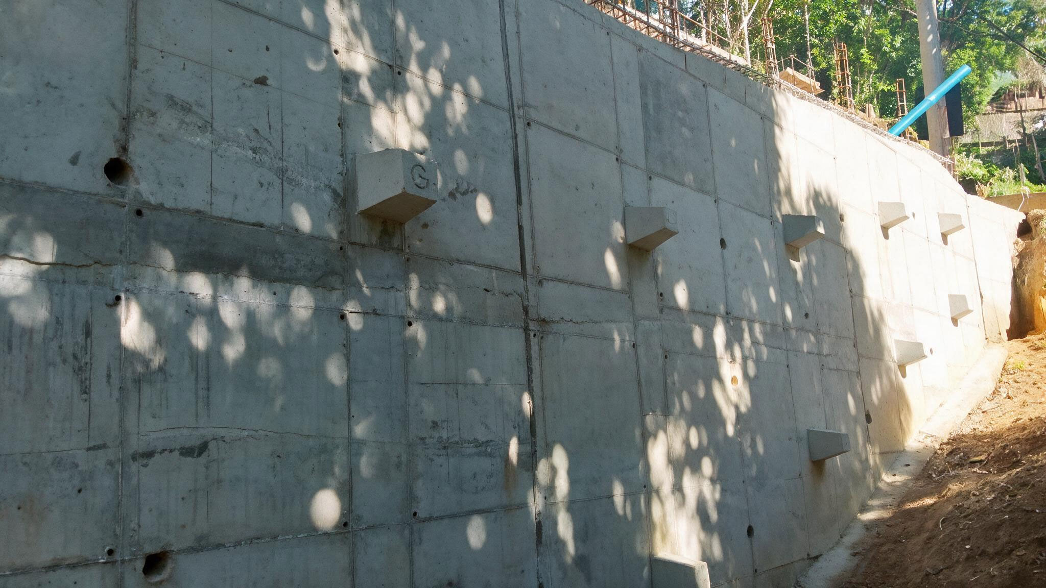 img-projeto-obras-emergenciais-de-contencao-de-encosta-em-varios-pontos-da-estrada-das-canoas-04-website-geomecanica-01a