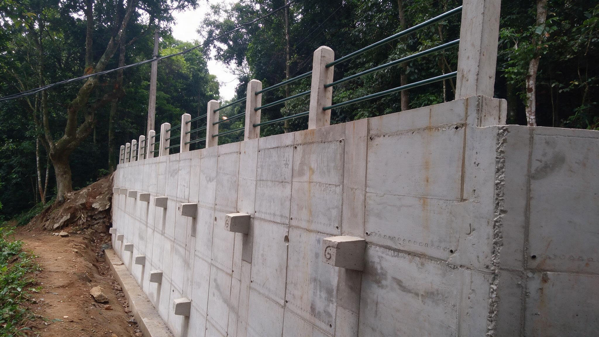 img-projeto-obras-emergenciais-de-contencao-de-encosta-em-varios-pontos-da-estrada-das-canoas-13-website-geomecanica-01a